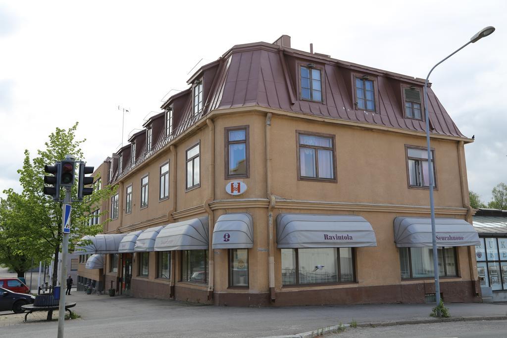 Hotelli Iisalmen Seurahuone Iisalmi Exterior foto